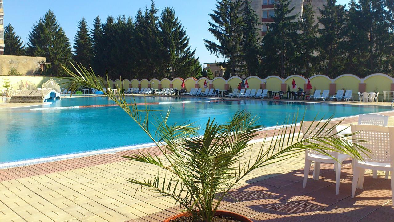 Hotel Mimoza Razgrad Exteriör bild